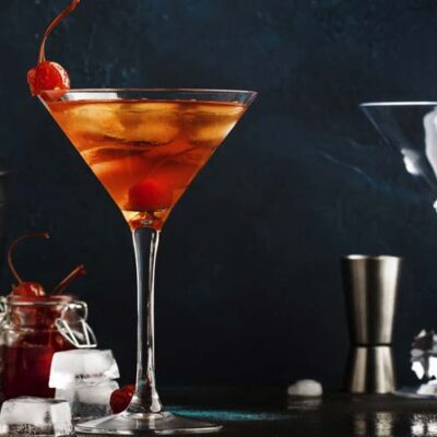 classic cocktail brandy manhattan